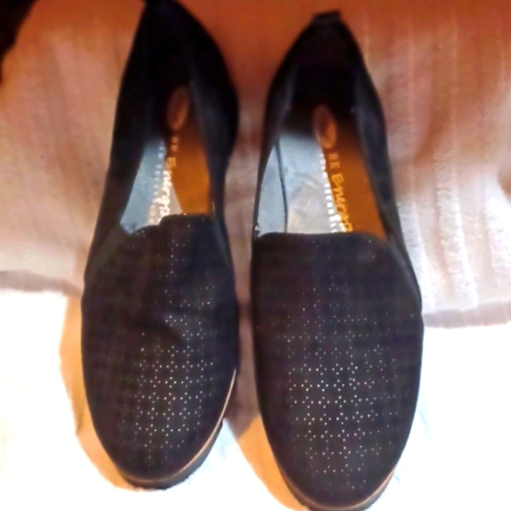 DrSholls Woman's Energiz Suede SlipOn Shoes 8.5‎ M